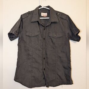 Sovereign Code Charcoal Short Sleeve Button-Down Shirt Boys Size 6
